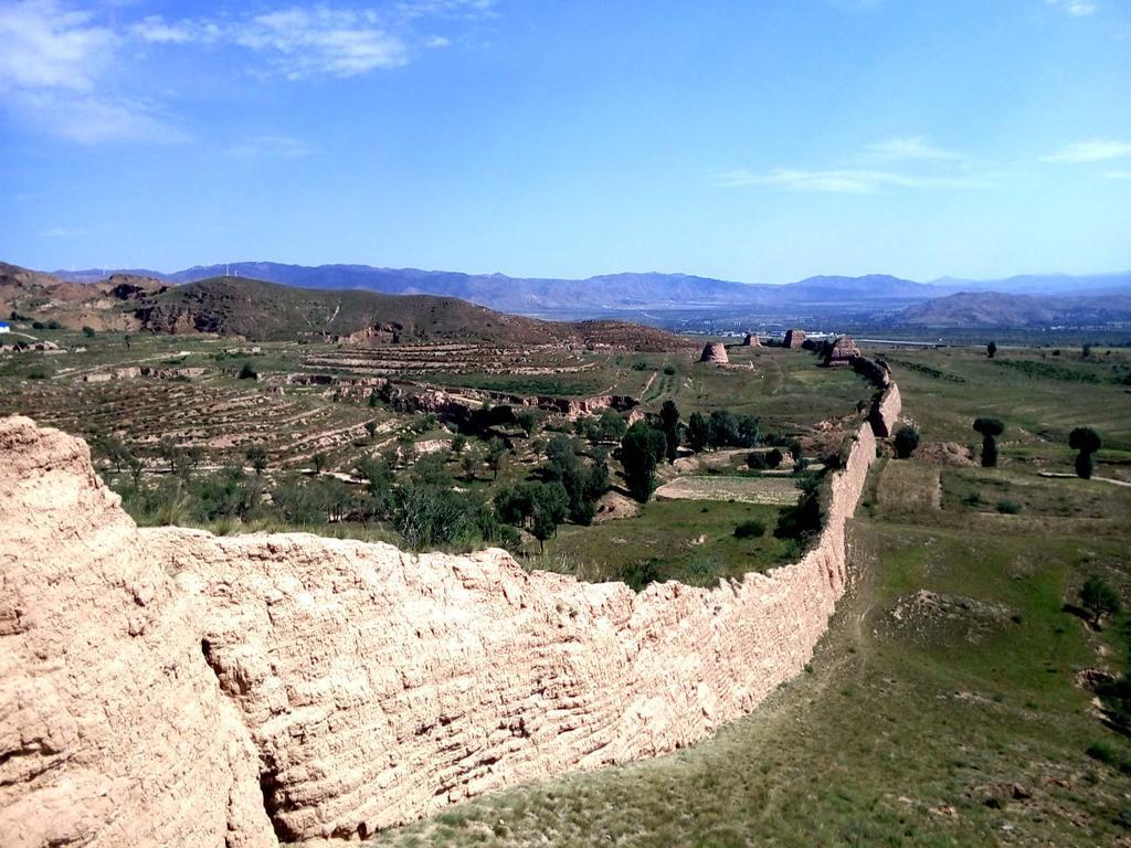 Datong Green Island Youth Hostel Exterior photo